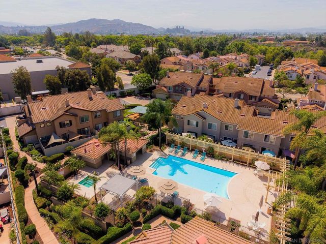 395 Whispering Willow Dr. D, Santee, CA 92071