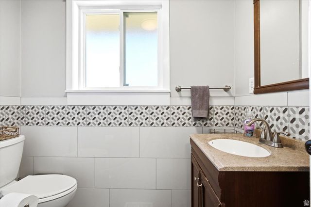 2028 W 5125 S, Roy, UT 84067