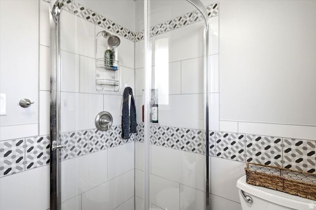 2028 W 5125 S, Roy, UT 84067