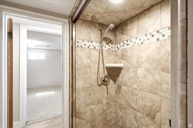 2028 W 5125 S, Roy, UT 84067