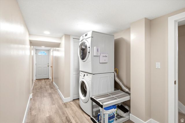 2028 W 5125 S, Roy, UT 84067