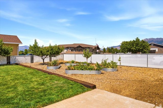 2028 W 5125 S, Roy, UT 84067