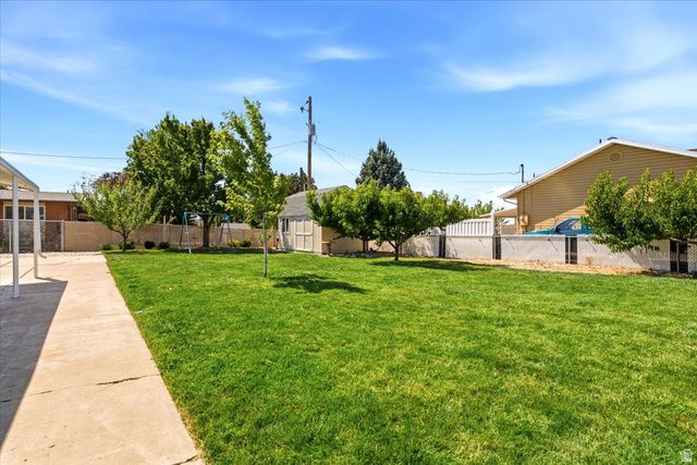 2028 W 5125 S, Roy, UT 84067