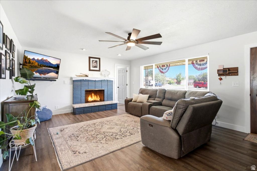 2028 W 5125 S, Roy, UT 84067 — photo 5