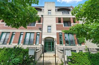 2736 N WOLCOTT Avenue 101, Chicago, IL 60614