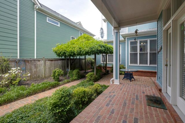 128 HARBOR TOWN BLVD, Memphis, TN 38103