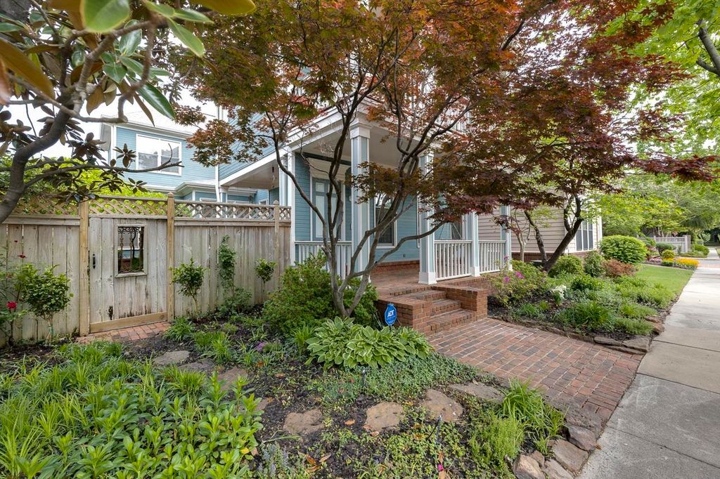 128 HARBOR TOWN BLVD, Memphis, TN 38103