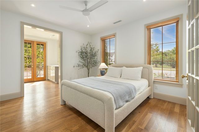 300 NW 5th Street, Bentonville, AR 72712