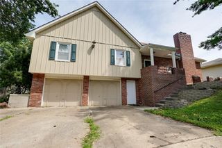 1008 17th Street, Blue Springs, MO 64015