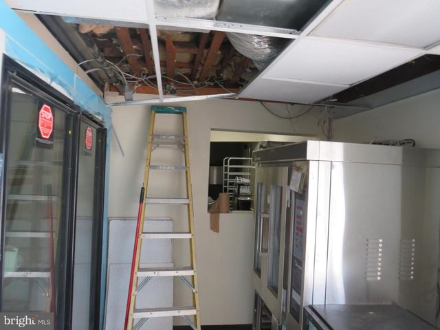 4526 WASHINGTON BLVD, Halethorpe, MD 21227