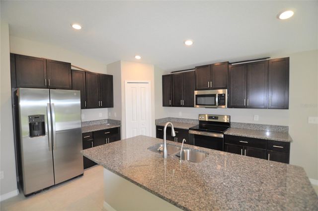 1458 TAHITIAN SUNRISE DRIVE, Plant City, FL 33565