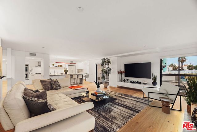 1133 5th Street 204, Santa Monica, CA 90403