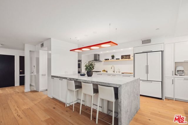 1133 5th Street 204, Santa Monica, CA 90403