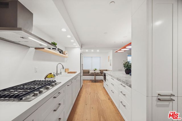 1133 5th Street 204, Santa Monica, CA 90403