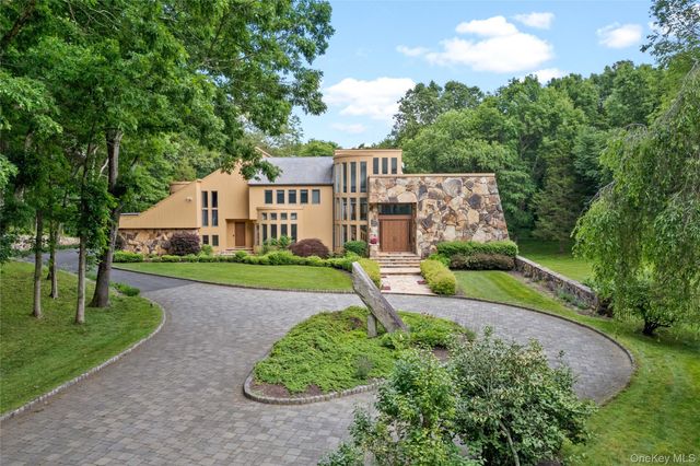 29 Captain Theale Road, Bedford, NY 10506