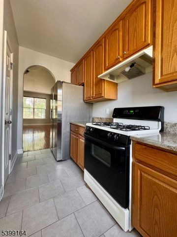 24 Sundance Way, Lopatcong Twp., NJ 08865