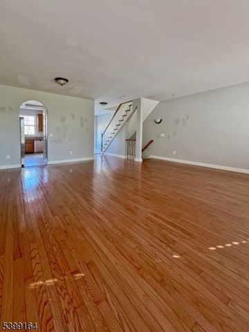 24 Sundance Way, Lopatcong Twp., NJ 08865