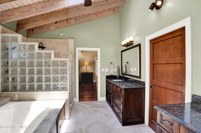 33 CORONA Road, Ponte Vedra Beach, FL 32082