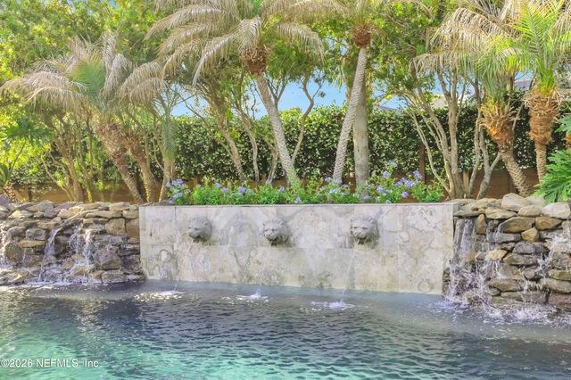 33 CORONA Road, Ponte Vedra Beach, FL 32082