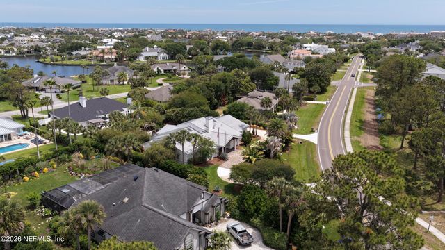 33 CORONA Road, Ponte Vedra Beach, FL 32082