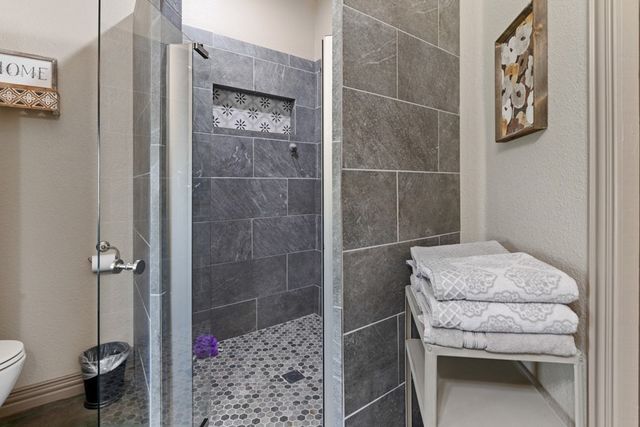 211 N Beverly Drive, Malakoff, TX 75148