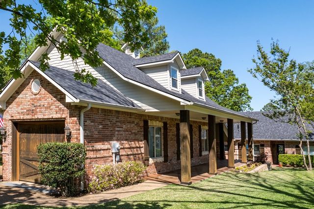 211 N Beverly Drive, Malakoff, TX 75148