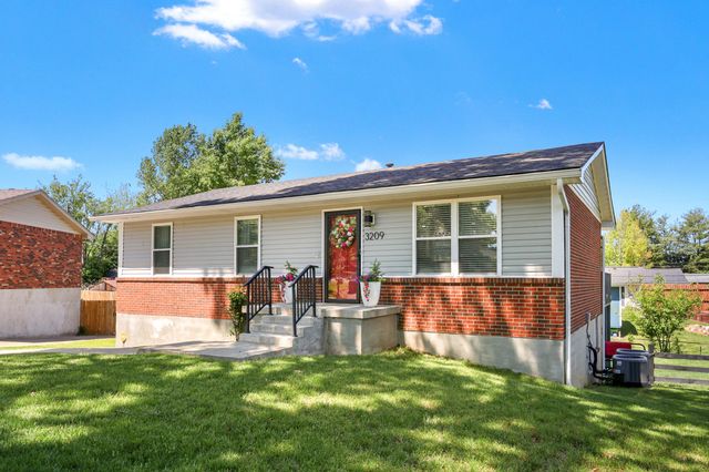 3209 Elk Lake Court, Lexington, KY 40517