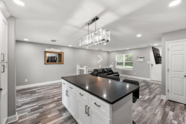 3209 Elk Lake Court, Lexington, KY 40517
