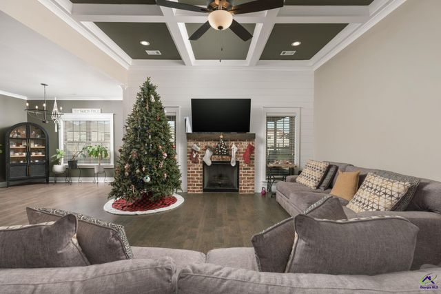 107 Brook Hollow Court, Kathleen, GA 31047