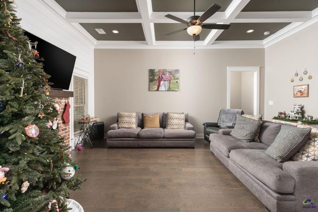 107 Brook Hollow Court, Kathleen, GA 31047