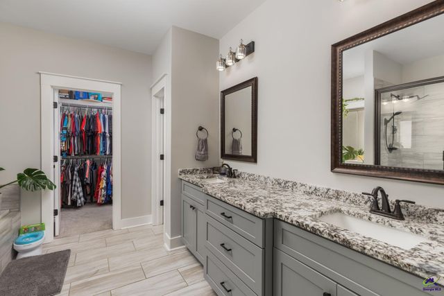 107 Brook Hollow Court, Kathleen, GA 31047