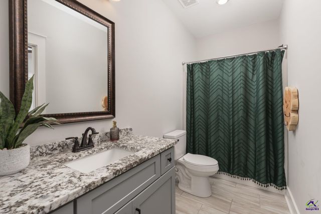 107 Brook Hollow Court, Kathleen, GA 31047