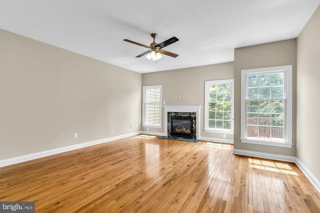 42985 PASCALE TER, Ashburn, VA 20148