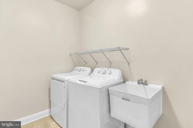 42985 PASCALE TER, Ashburn, VA 20148