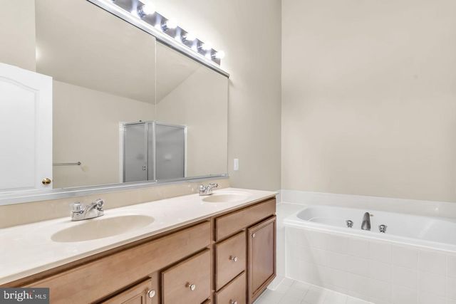 42985 PASCALE TER, Ashburn, VA 20148