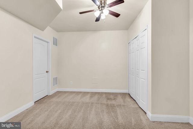 42985 PASCALE TER, Ashburn, VA 20148