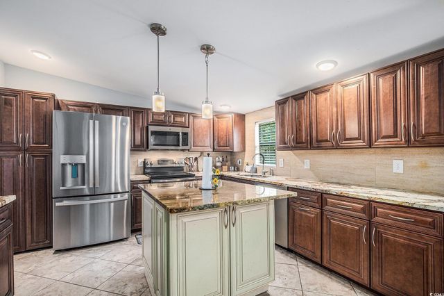 1221 Alberta Dr, Myrtle Beach, SC 29577