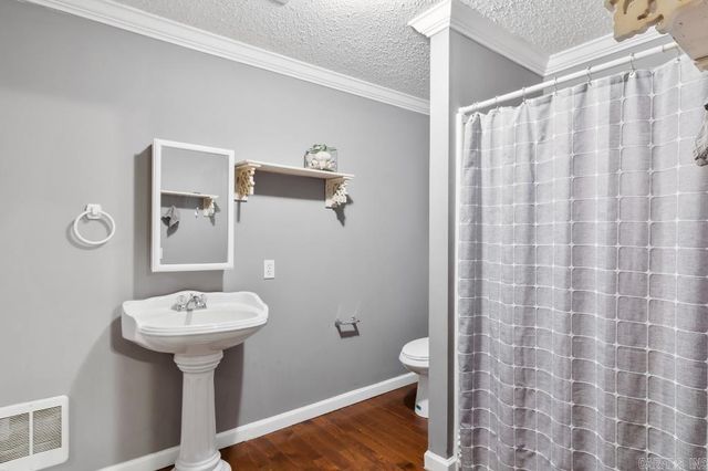 1303 E Highway 236, Lonoke, AR 72086