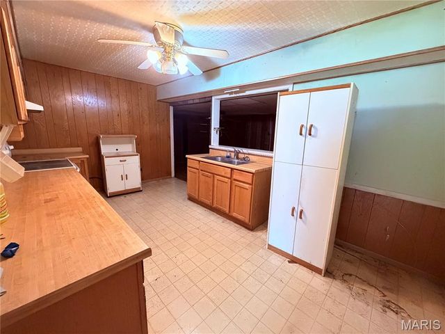 2640 Logan Street, Granite City, IL 62040