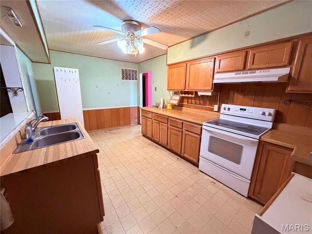 2640 Logan Street, Granite City, IL 62040