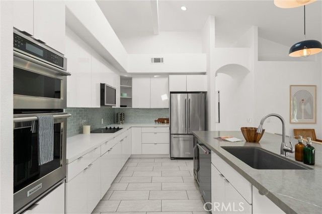 53245 Avenida Martinez, La Quinta, CA 92253