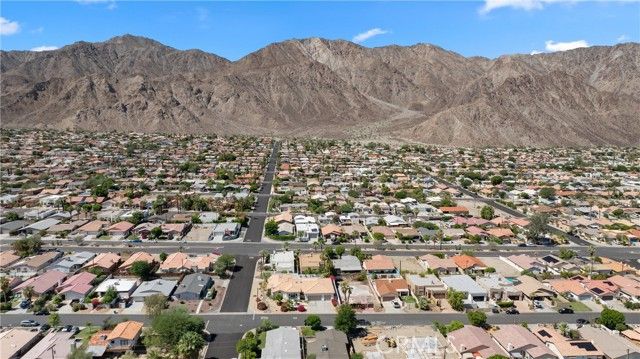 53245 Avenida Martinez, La Quinta, CA 92253