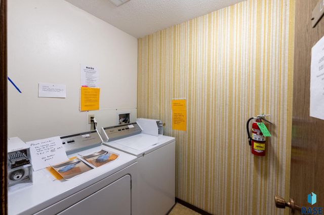 3544 S Gateway Ave Avenue 301, Sioux Falls, SD 57106