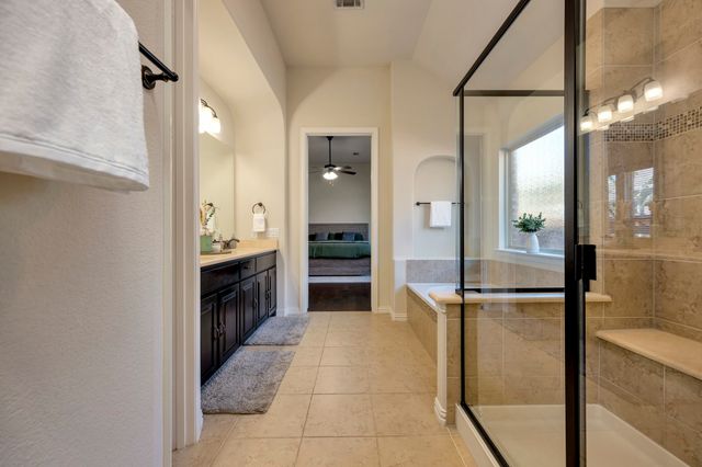1212 Blue Lake Boulevard, Arlington, TX 76005
