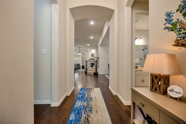 1212 Blue Lake Boulevard, Arlington, TX 76005