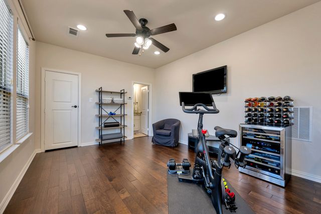 1212 Blue Lake Boulevard, Arlington, TX 76005