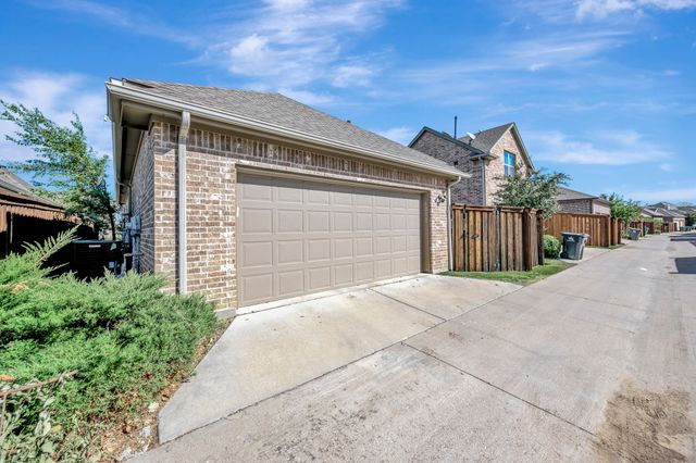 1212 Blue Lake Boulevard, Arlington, TX 76005