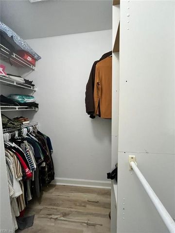 1114 Eaglewood DR, Virginia Beach, VA 23454