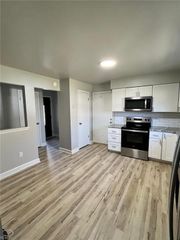 1114 Eaglewood DR, Virginia Beach, VA 23454