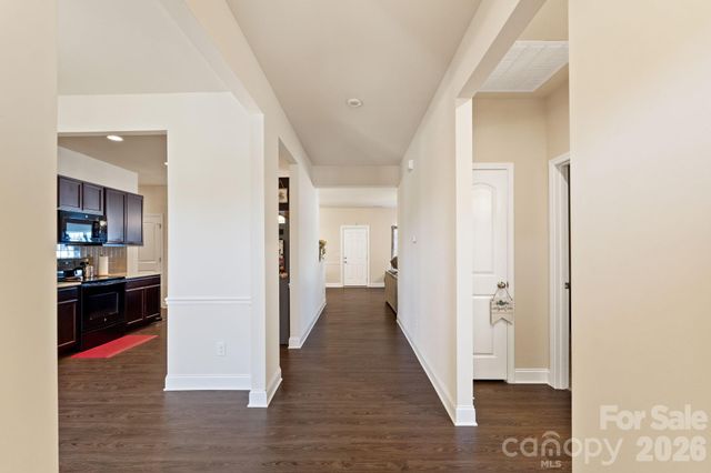 1378 Land Grove Drive, Kernersville, NC 27284